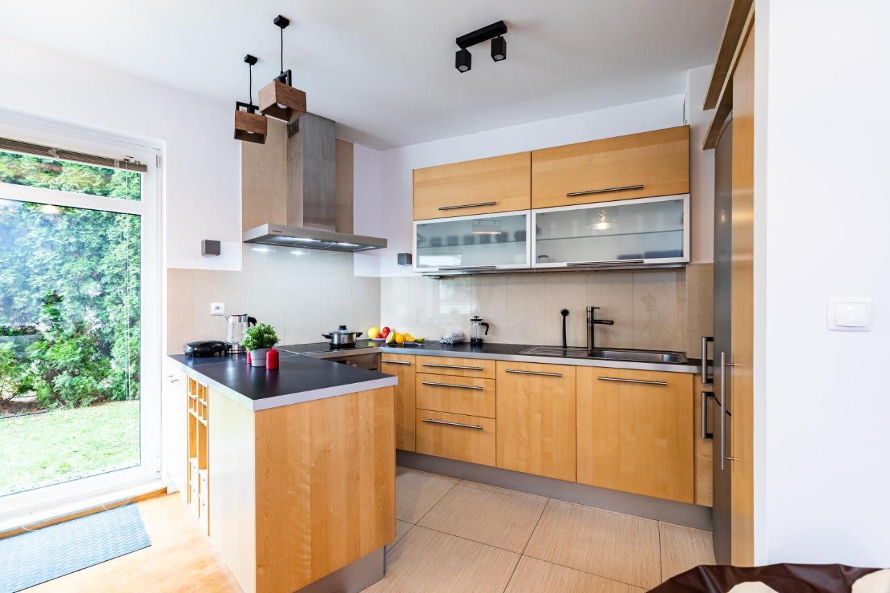 Superapart Wilanowska 7, "Pet-Friendly With Elevator & Parking" Apartment Warsaw Ngoại thất bức ảnh