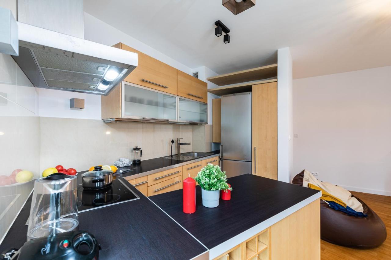 Superapart Wilanowska 7, "Pet-Friendly With Elevator & Parking" Apartment Warsaw Ngoại thất bức ảnh