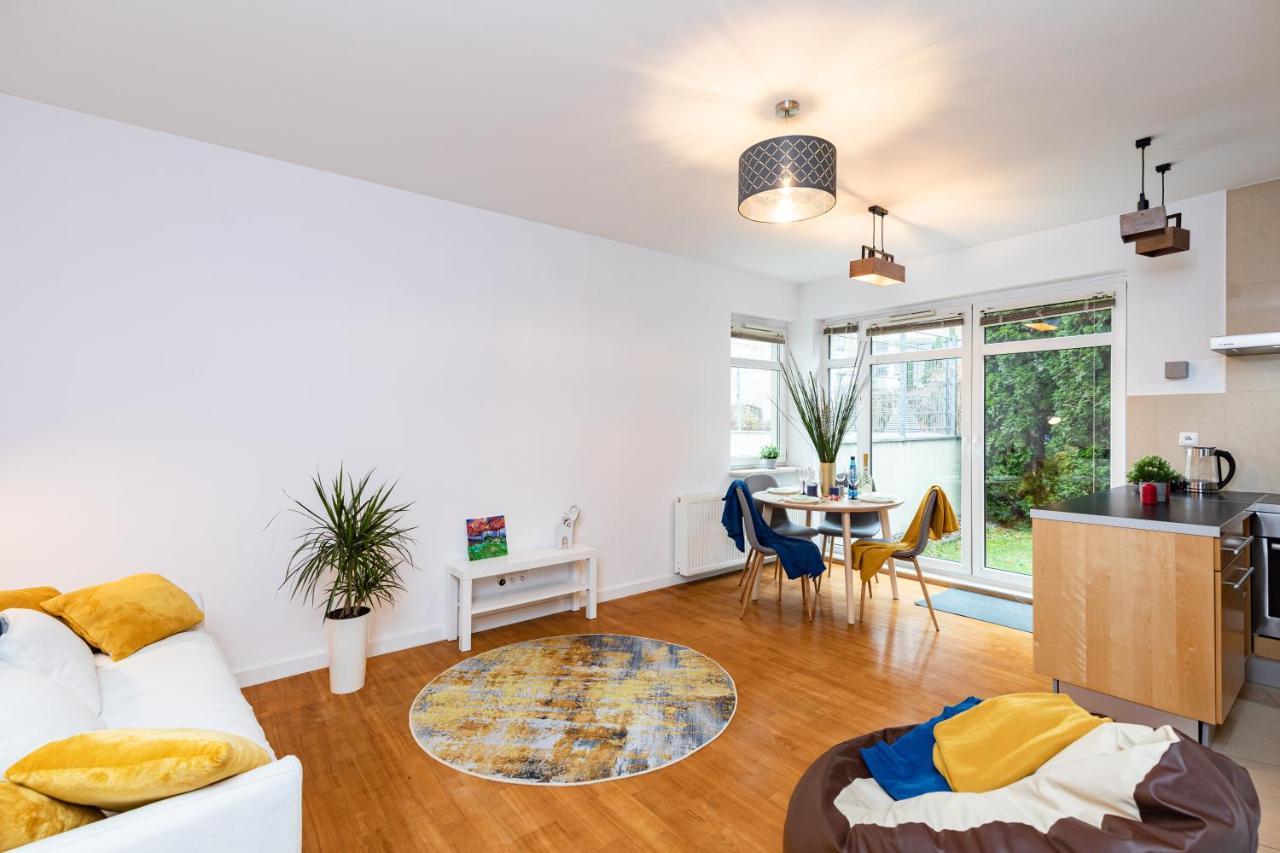 Superapart Wilanowska 7, "Pet-Friendly With Elevator & Parking" Apartment Warsaw Ngoại thất bức ảnh