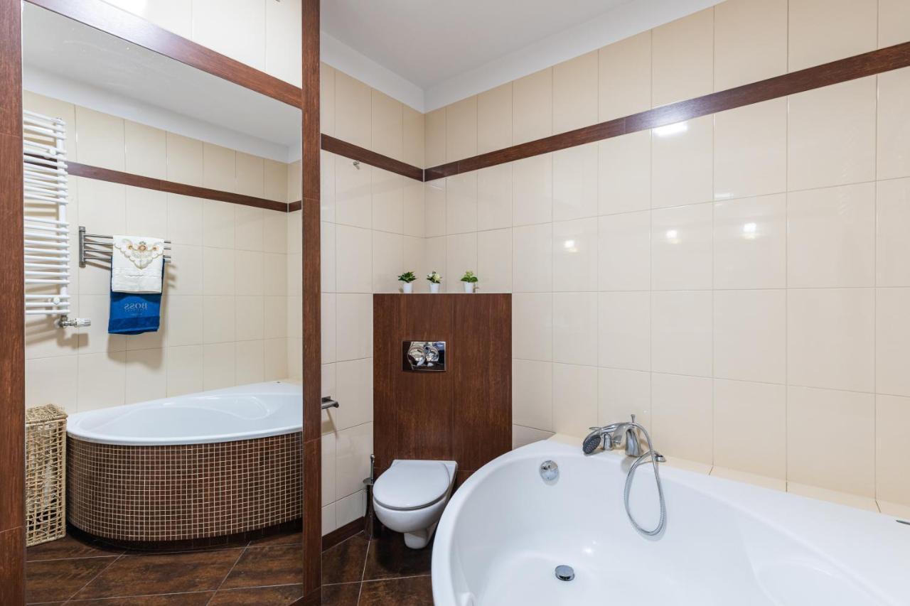 Superapart Wilanowska 7, "Pet-Friendly With Elevator & Parking" Apartment Warsaw Ngoại thất bức ảnh