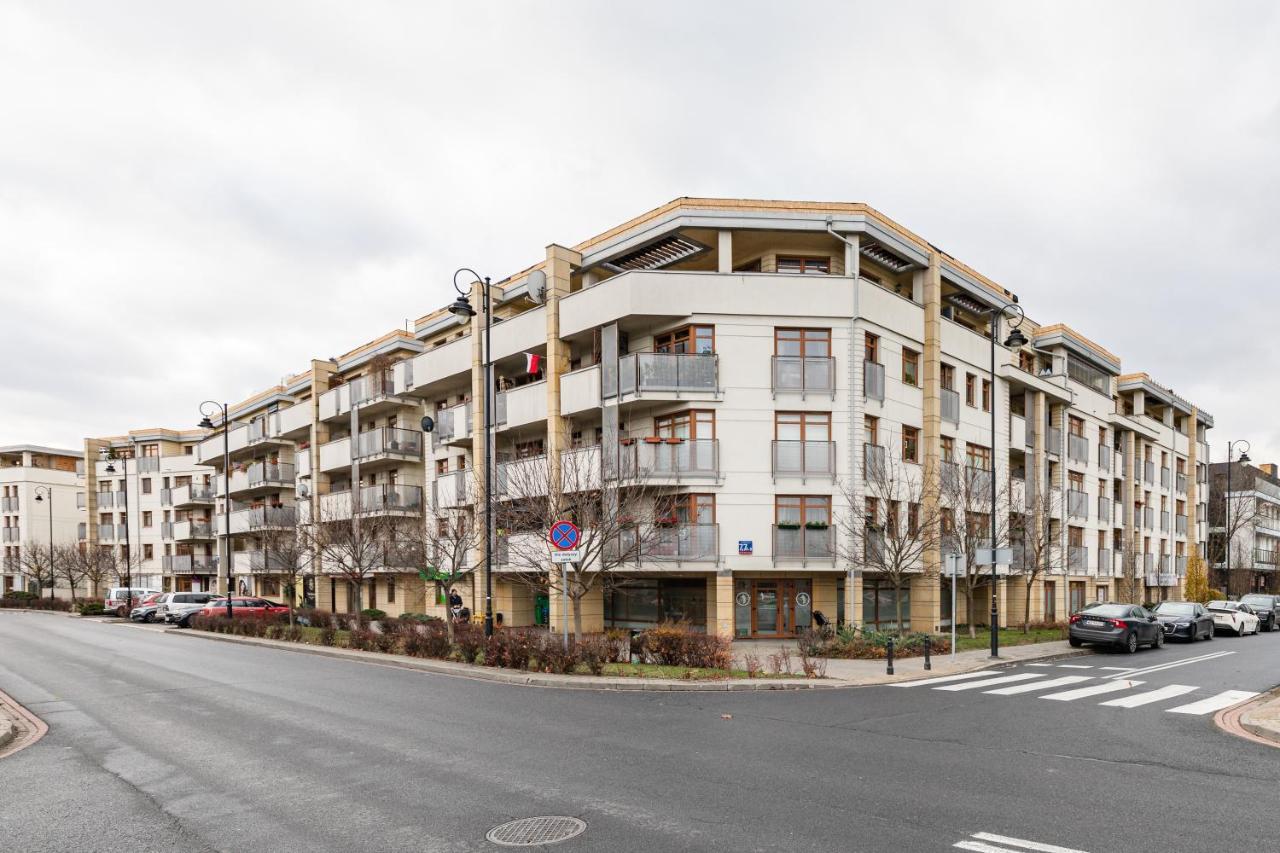 Superapart Wilanowska 7, "Pet-Friendly With Elevator & Parking" Apartment Warsaw Ngoại thất bức ảnh